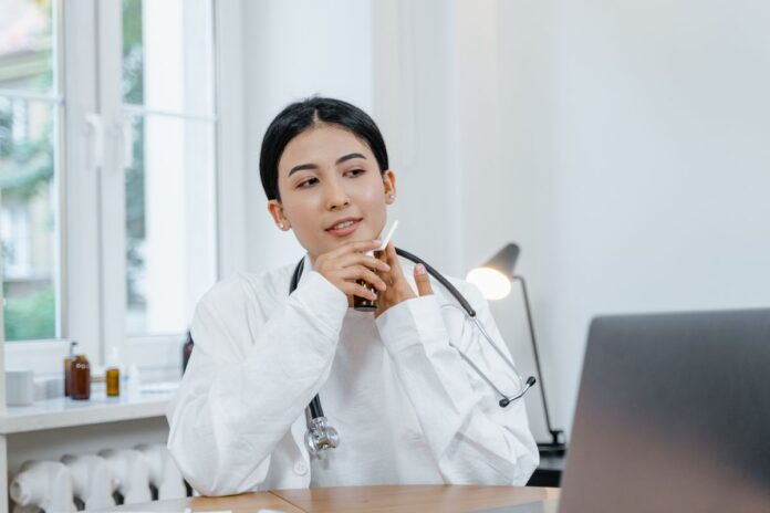 Online Doctor Consultation Online Doctor Consultation
