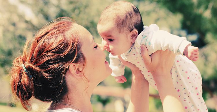 10 Ways That Breastfeeding Can Improve a Mother’s Health