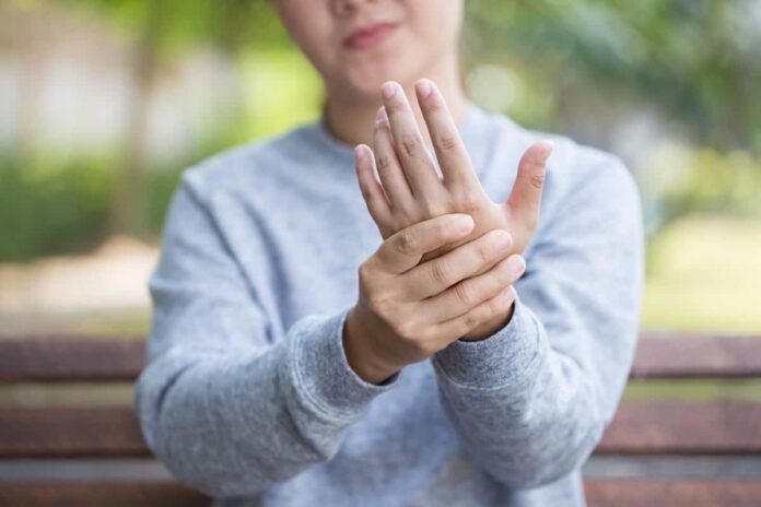 11-Warning-Signs-of-Lupus 11 Warning Signs of Lupus